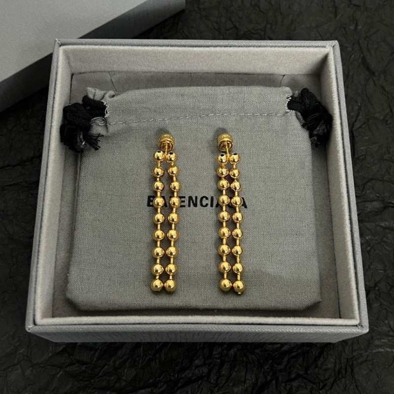 Ba*len*cia*ga earrings